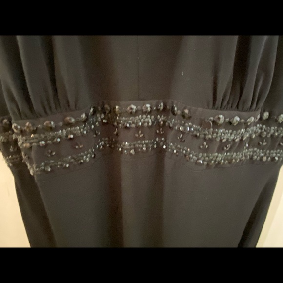 LBD - Picture 3 of 4